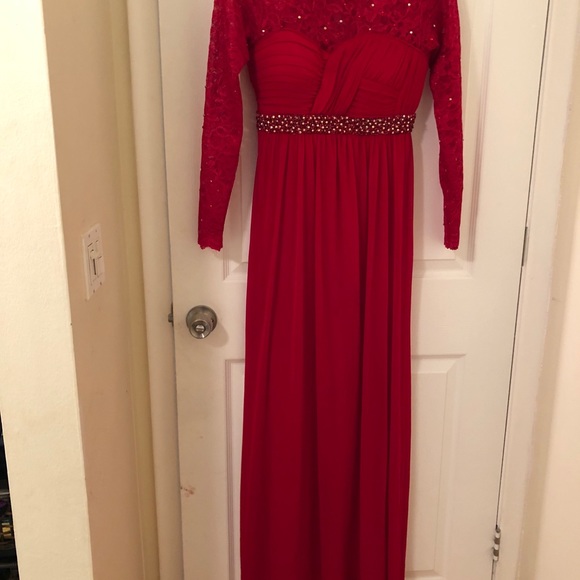 Dress - Picture 3 of 3